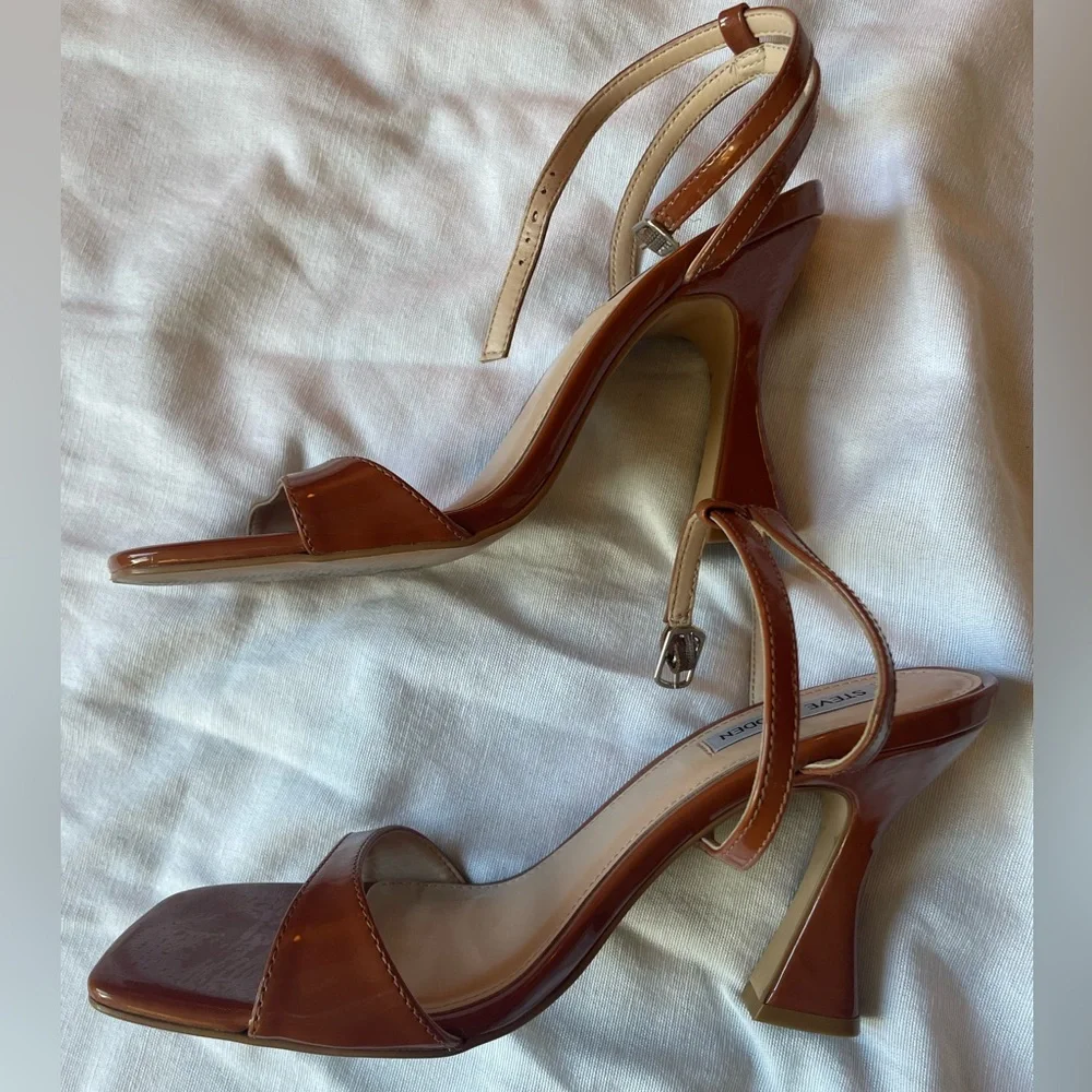 Steve Madden Glossy Brown Strappy Heels - Picture 4 of 9
